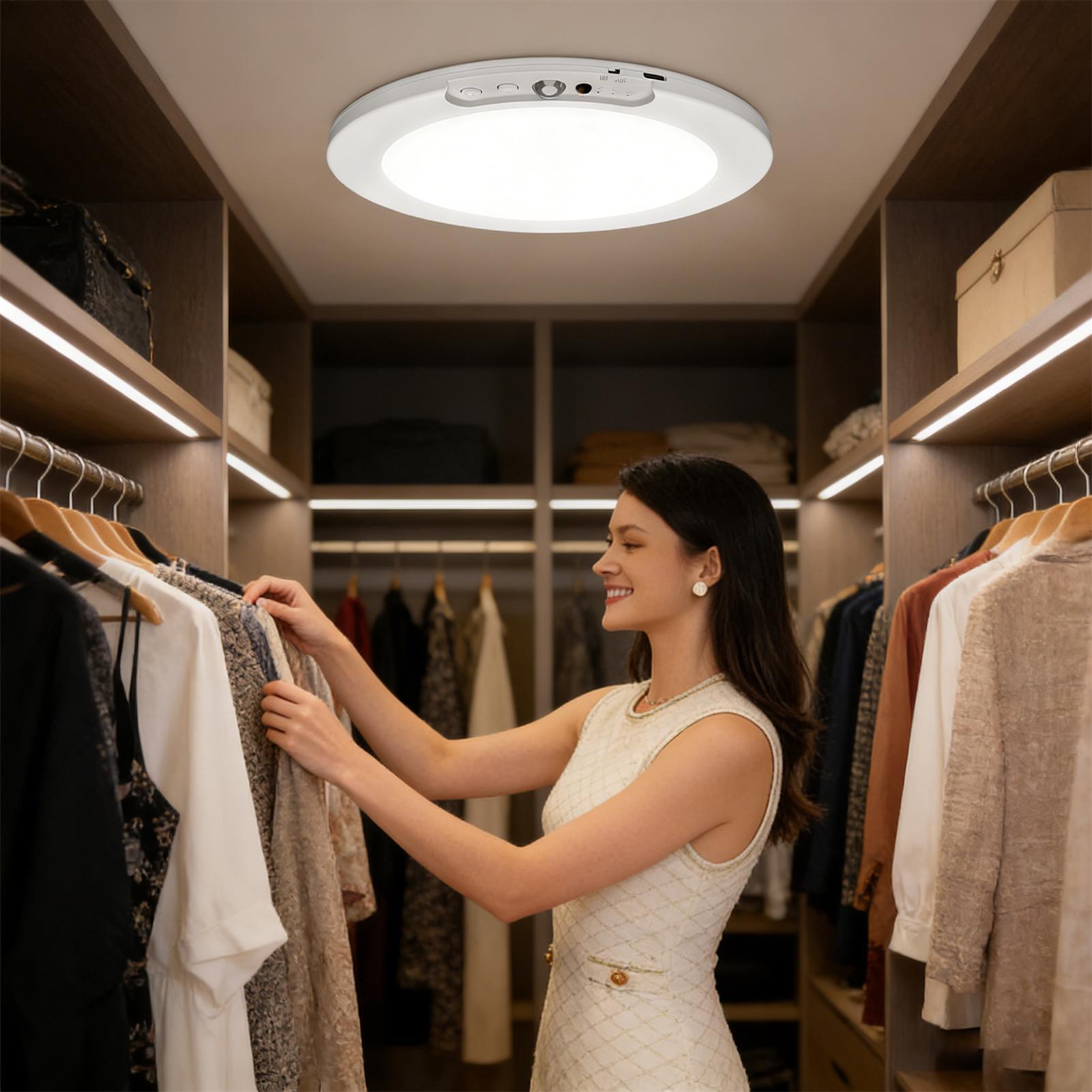 مصباح سقف يعمل بالاستشعار الحر - مراجعة Motion Sensor Light وسعره